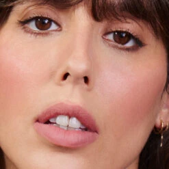 Bisou Blush Crème -Cosmétique Boutique 2vfr bisou blush aissa carre