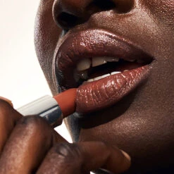 Baume à Lèvres Teinté Hydratant -Cosmétique Boutique BB formatcarre 1