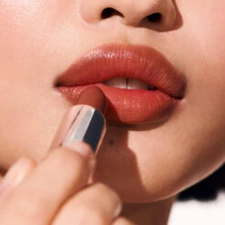 Baume à Lèvres Teinté Hydratant -Cosmétique Boutique BB formatcarre 3