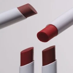 Baume à Lèvres Teinté 33 Baume à Lèvres Teinté -Cosmétique Boutique BaumesteintesOhMyCreamSkincareMakeupjpg