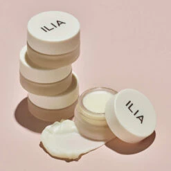 Lip Wrap Overnight Treatment Baume à Lèvres De Nuit -Cosmétique Boutique ILIA 0000 Lip Wrap TowerSwatch