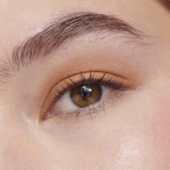 Liquid Powder Matte Eye Tint Fard à Paupières Crème Mat -Cosmétique Boutique Liquid Powder Matte Comparision Grid OCHRE