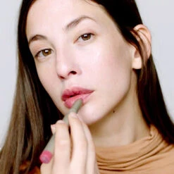 Crayon à Lèvres Crème Satin -Cosmétique Boutique Miniature Video Fiche produit Crayon Satin Creme ILIA