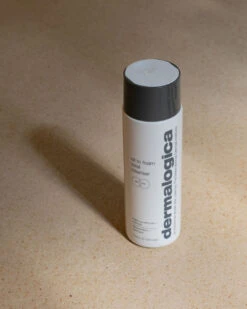 Dermalogica Oil To Foam Cleanser Nettoyant Tout-en-1 -Cosmétique Boutique Nouveaute OiltofoamDermalogica Juin23 post