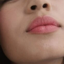 Baume à Lèvres Teinté 27 Baume à Lèvres Teinté -Cosmétique Boutique rouge doria